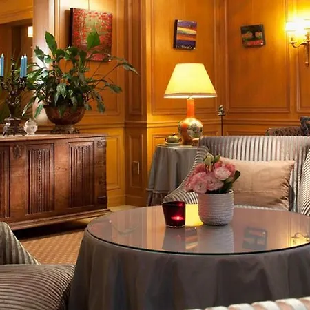 Horset Opera, Western Premier Collection Hotel 4*