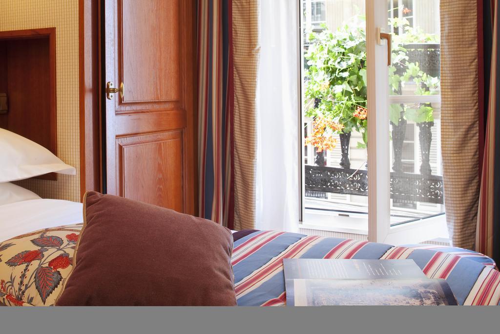 Horset Opera, Western Premier Collection Hotel