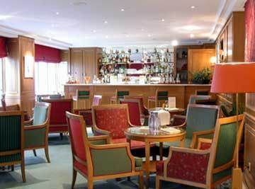 Horset Opera, Western Premier Collection Hotel 4*