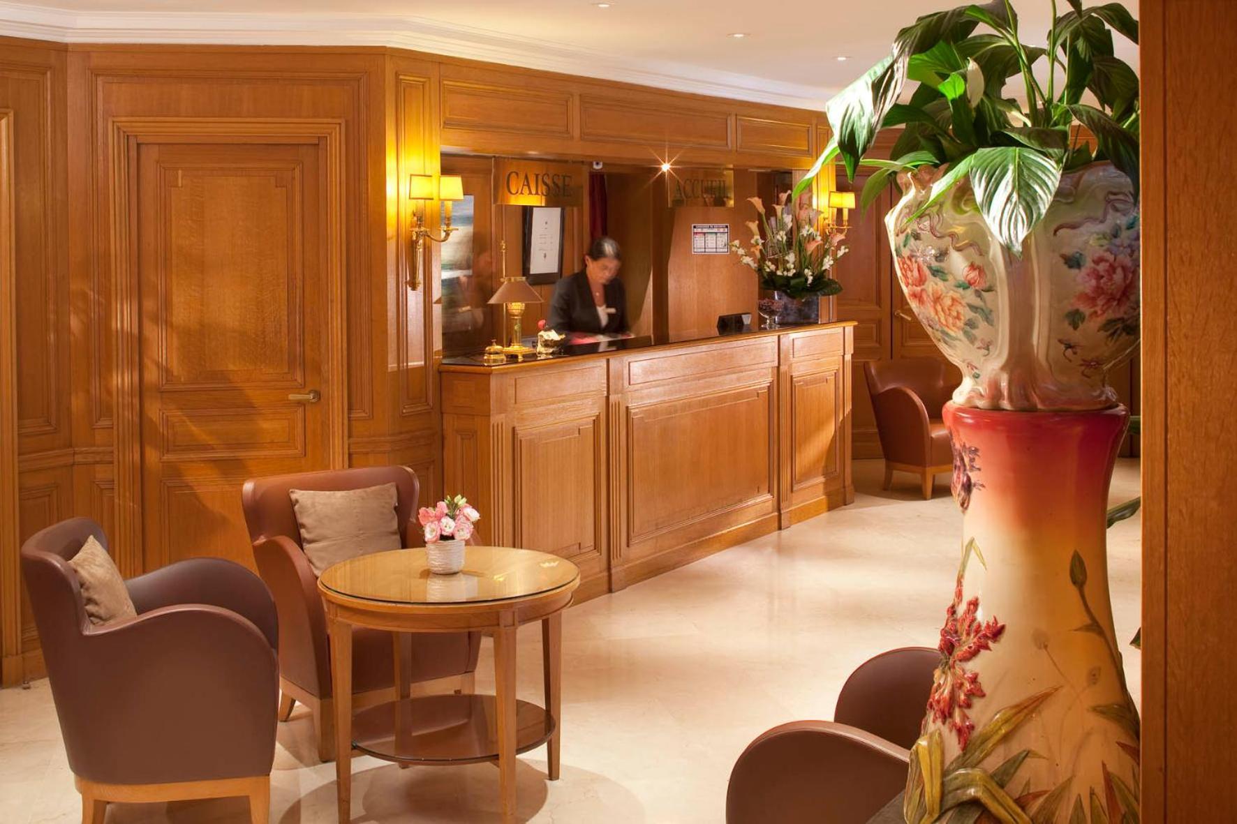 Horset Opera, Western Premier Collection 4*